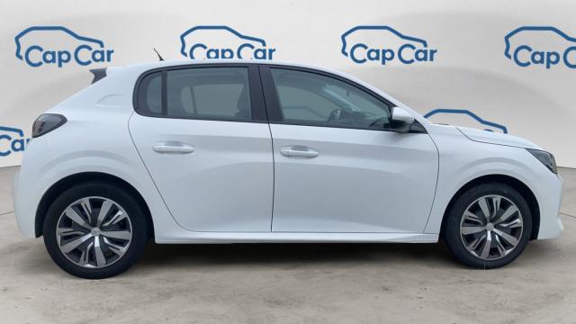 Peugeot 208 image 8