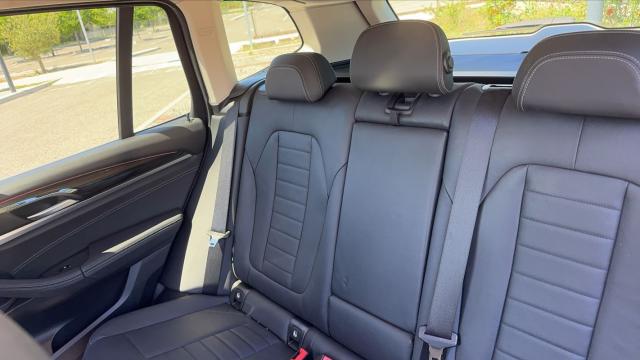 Bmw X3 image 2