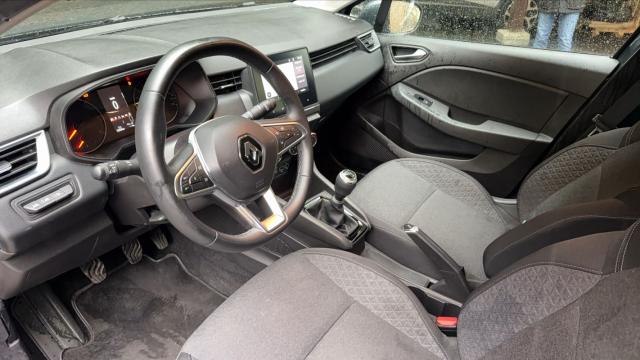 Renault Clio image 9