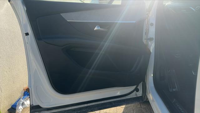Peugeot 3008 image 4