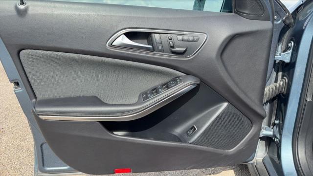 Mercedes Benz Classe Gla image 8
