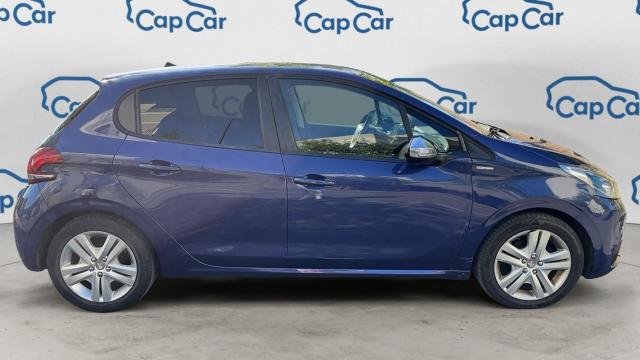Peugeot 208 image 6