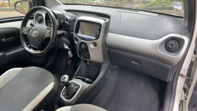 Toyota Aygo image 6