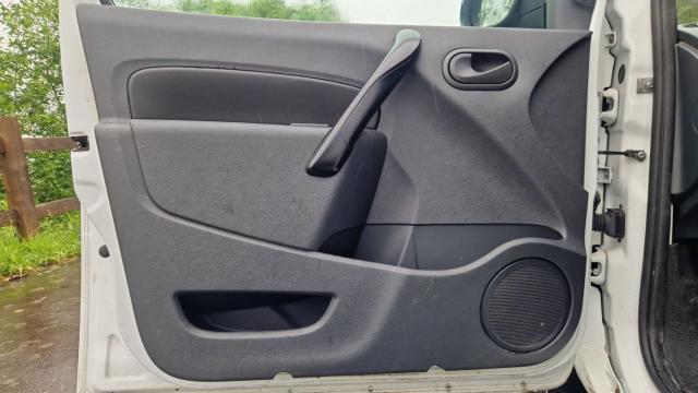 Renault Kangoo Express image 5