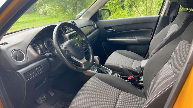 Suzuki Vitara image 5