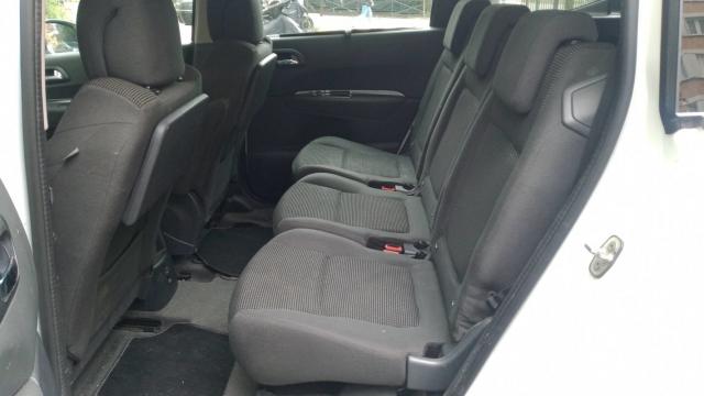 Peugeot 5008 image 5