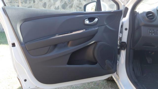Renault Clio image 9