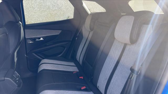 Peugeot 3008 image 8