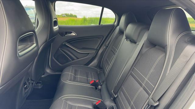Mercedes Benz Classe Gla image 4