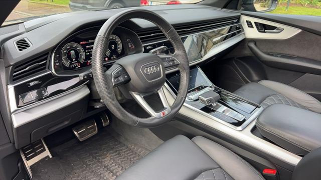 Audi Q8 image 2