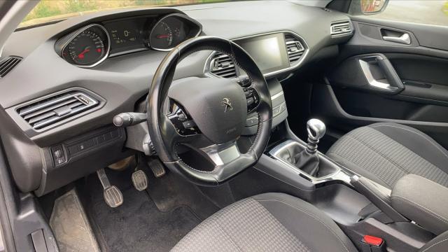 Peugeot 308 image 4