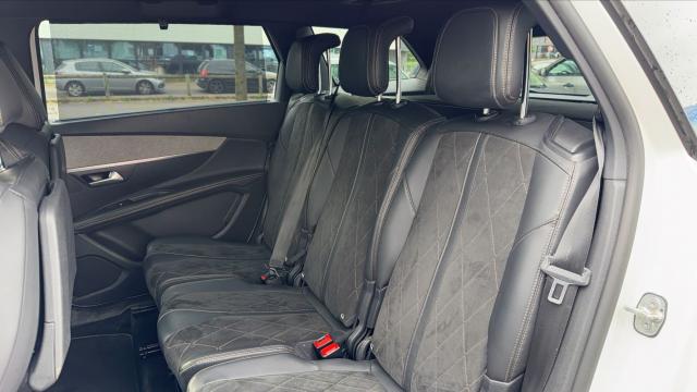 Peugeot 5008 image 6