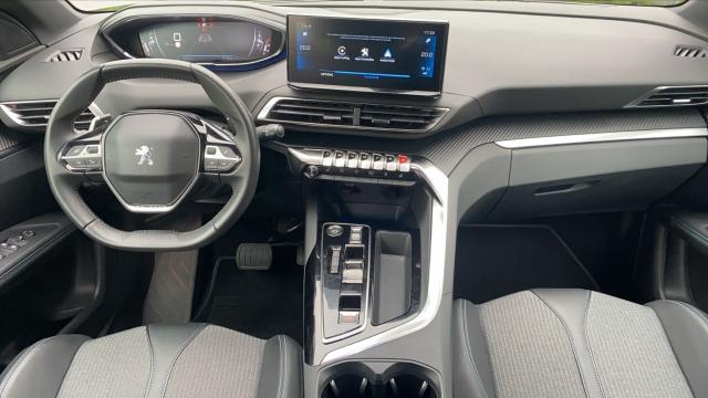 Peugeot 3008 image 8