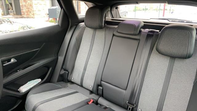 Peugeot 3008 image 5