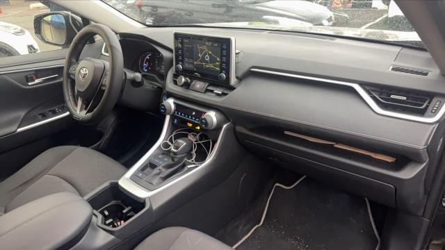 Toyota Rav4 image 7