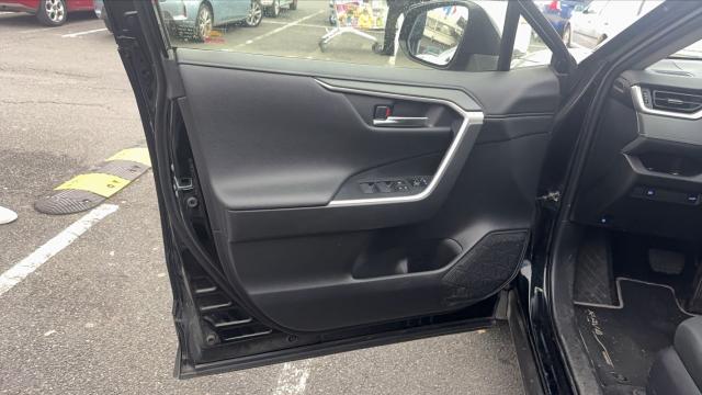 Toyota Rav4 image 3