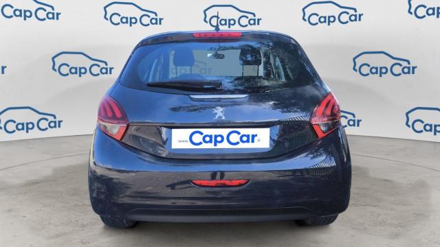Peugeot 208 image 5