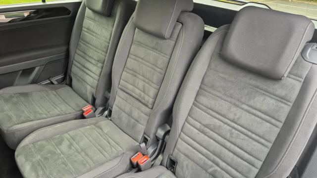 Volkswagen Touran image 3