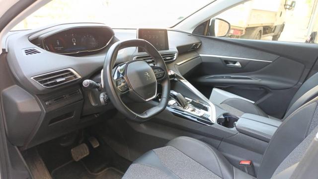 Peugeot 3008 image 9