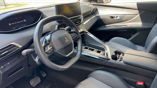 Peugeot 5008 image 9