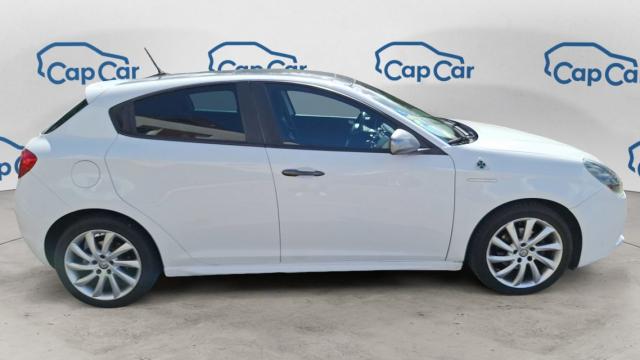 Alfa Romeo Giulietta image 7