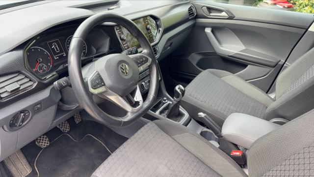 Volkswagen T-Cross image 1