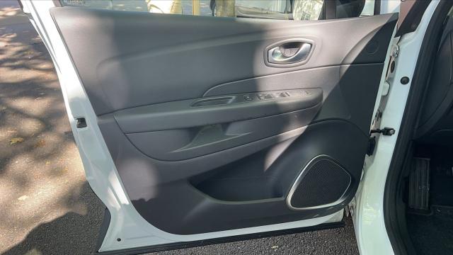 Renault Captur image 9