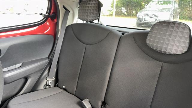 Peugeot 108 image 4