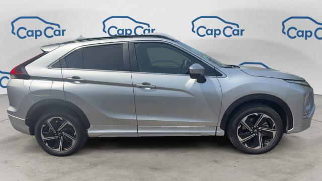 Mitsubishi Eclipse Cross image 9