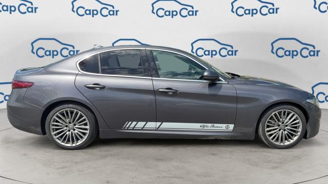 Alfa Romeo Giulia image 5