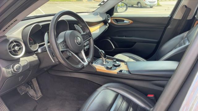 Alfa Romeo Giulia image 1