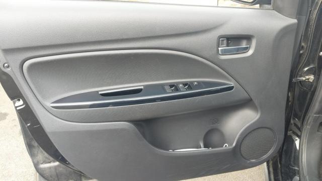 Mitsubishi Space Star image 1