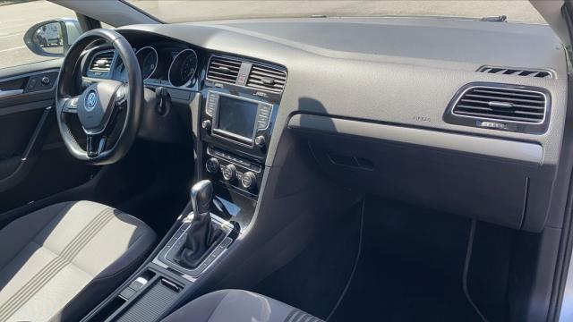 Volkswagen Golf image 5
