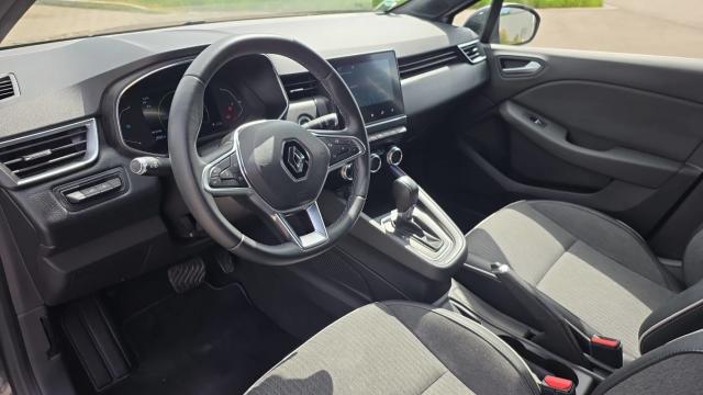 Renault Clio image 1