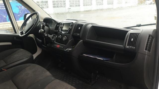 Peugeot Boxer image 8