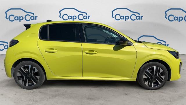 Peugeot 208 image 8