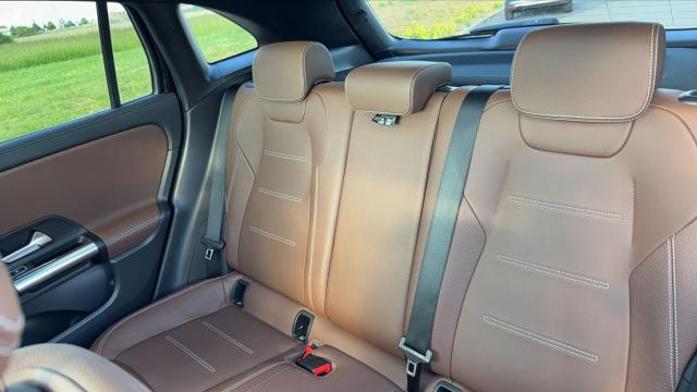 Mercedes Benz Classe Gla image 3