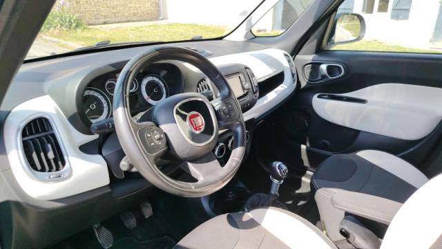 Fiat 500l image 1