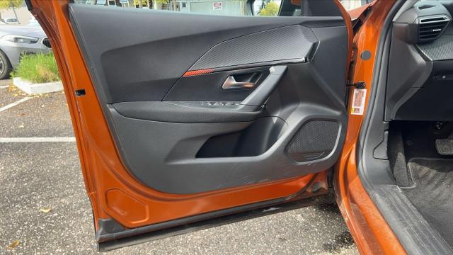 Peugeot 2008 image 5