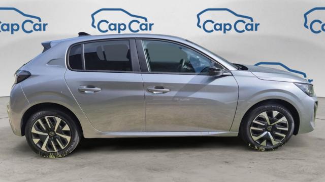 Peugeot 208 image 3