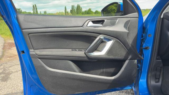 Peugeot 308 image 4