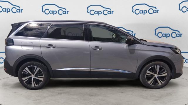 Peugeot 5008 image 1