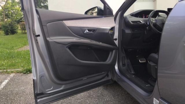 Peugeot 5008 image 3