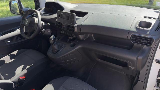 Peugeot Partner image 7