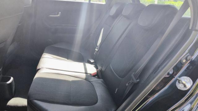 Kia Picanto image 4