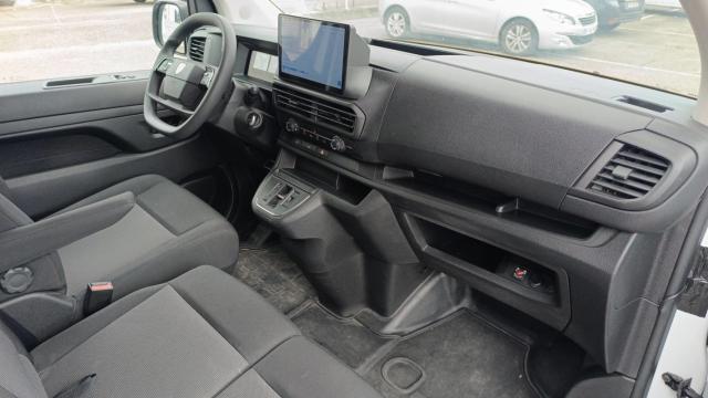 Peugeot Expert image 1
