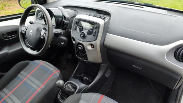 Peugeot 108 image 2