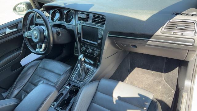 Volkswagen Golf R image 5