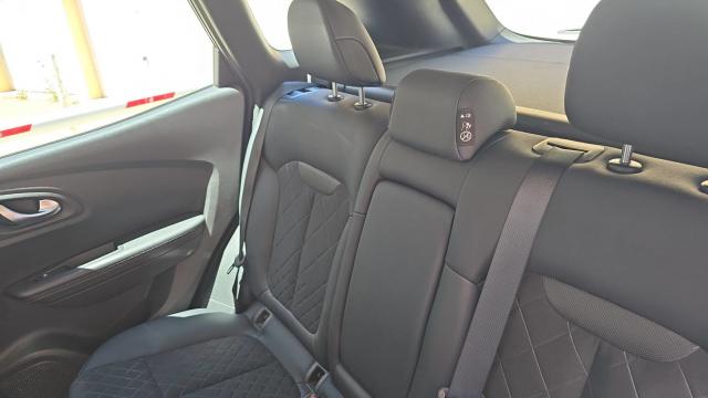 Renault Kadjar image 2