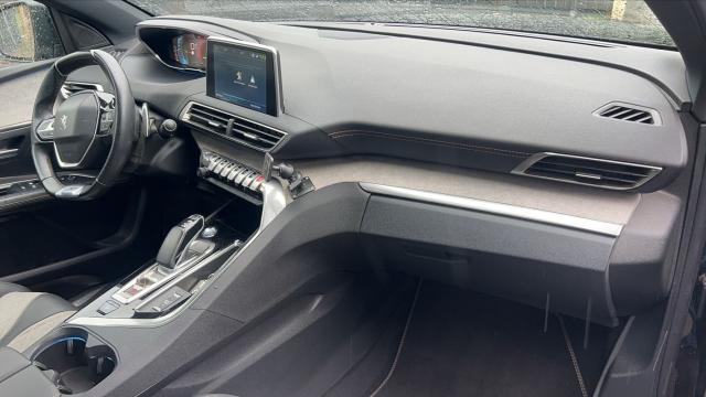 Peugeot 3008 image 9